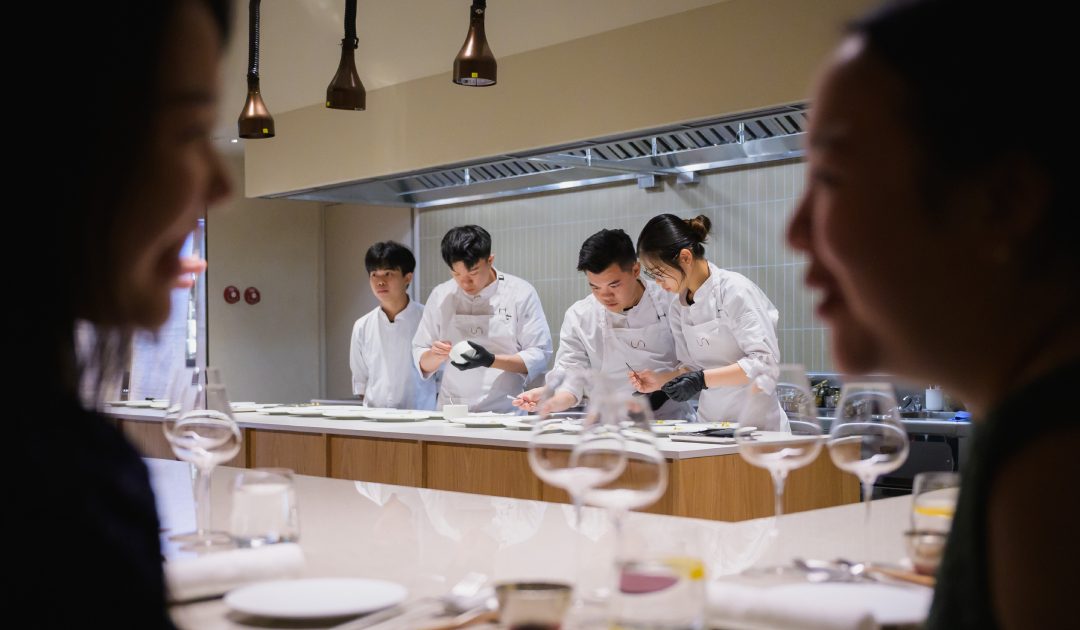 When Chefs Collaborate: How Shared Kitchens Spark New Ideas