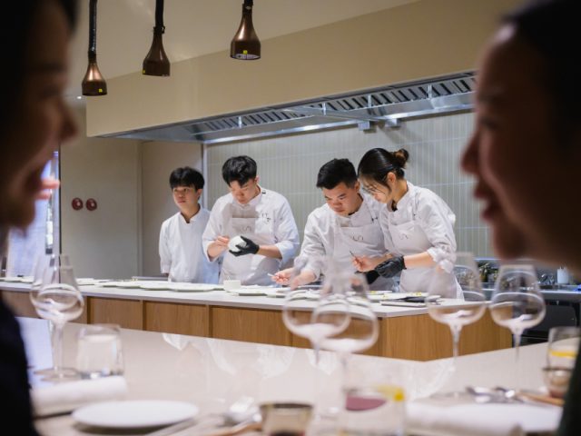 When Chefs Collaborate: How Shared Kitchens Spark New Ideas