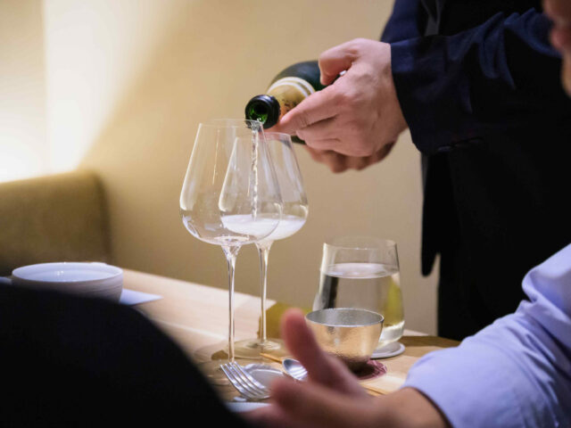 A Guide to Wine & Sake Pairing with Summer Japanese Cuisine